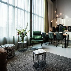 Uitgebreid Appartement met Twee Slaapkamers